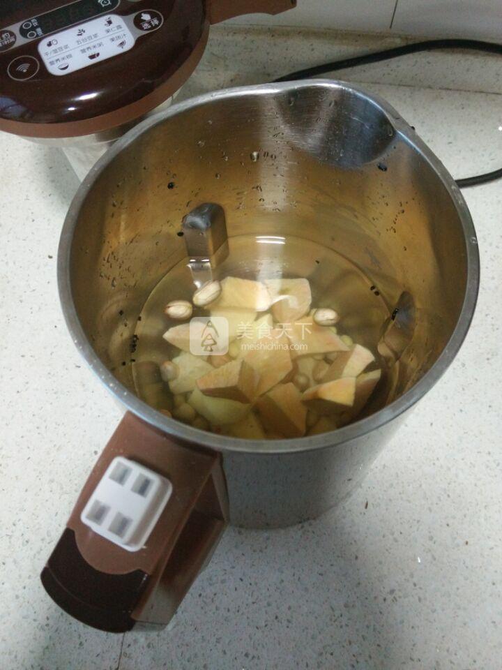 地瓜芝麻花生豆漿的做法步驟：4