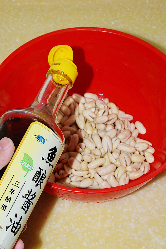 茴香花生米的做法步驟：5