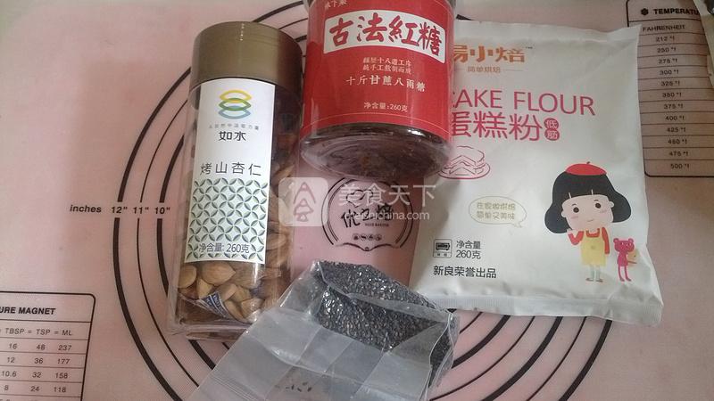 零廚藝版的紅糖芝麻香薄餅的做法步驟：1