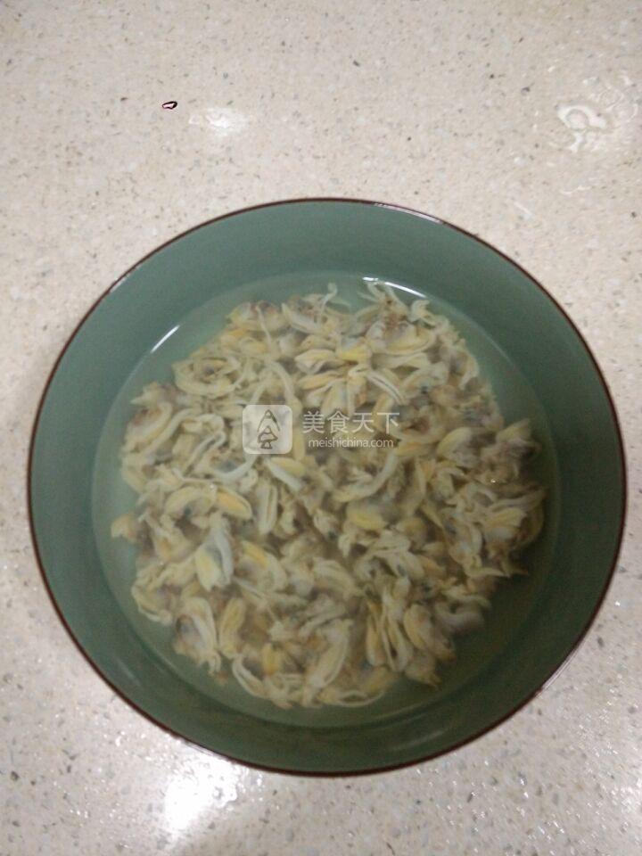 蛤肉炒西芹的做法步驟：2