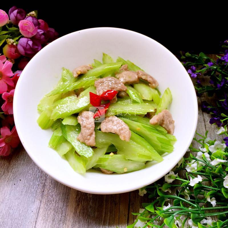  西芹炒肉片的做法步驟：10