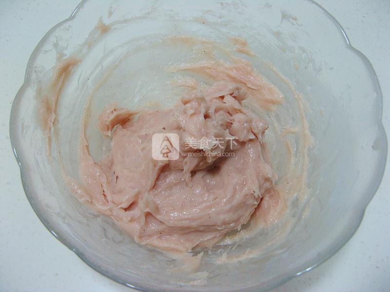 雞肉丸菠菜湯的做法步驟：5