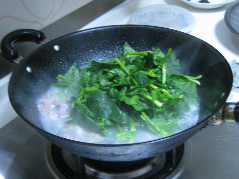 菠菜羊肉湯的做法步驟：9