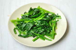 蒜蓉菠菜塔的做法步驟：5