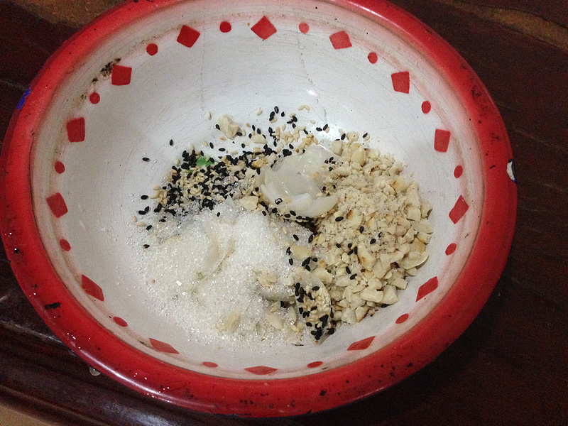 【芝麻番薯餅】的做法步驟：4