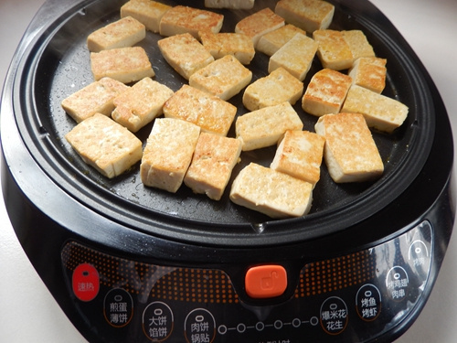 煎烤豆腐的做法步驟：6