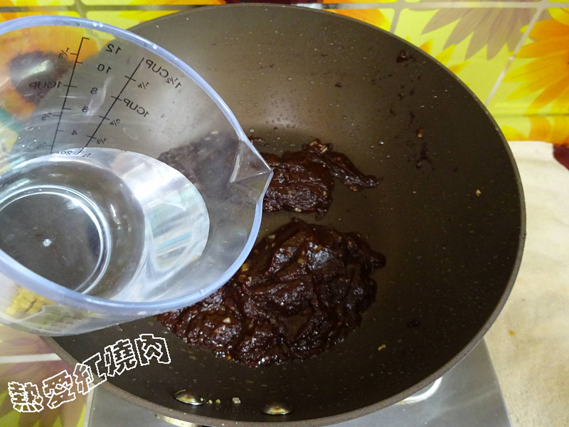 雞蛋炸醬菠菜面的做法步驟：12