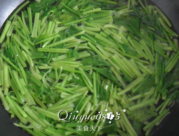 蒜香菠菜塔的做法步驟：3