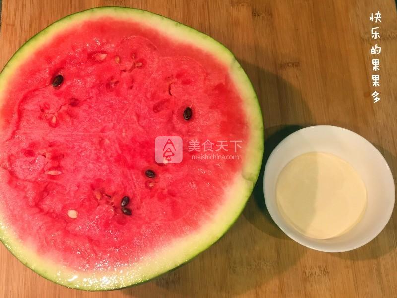 西瓜果凍的做法步驟：1