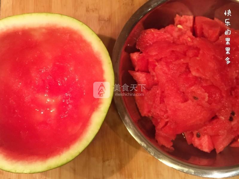 西瓜果凍的做法步驟：2
