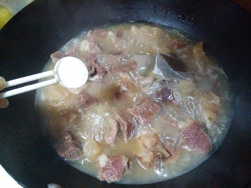 【西紅柿炖牛肉】的做法步驟：15