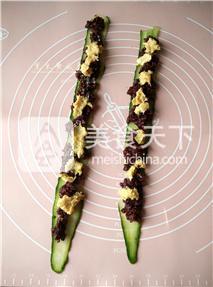 黑米黃瓜卷的做法步驟：8