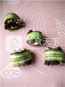 黑米黃瓜卷的做法步驟：9