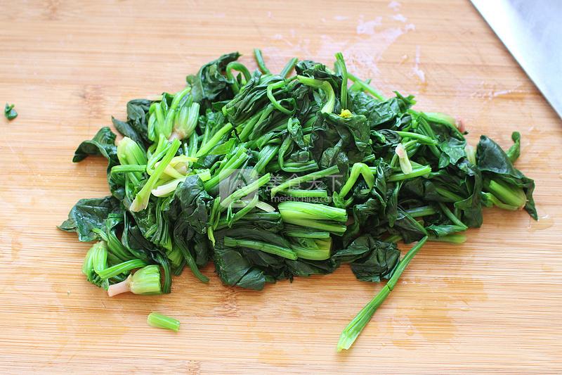 麻油菠菜塔的做法步驟：4