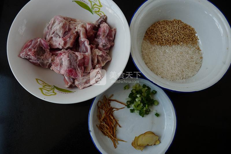 燕麥羊骨粥的做法步驟：1