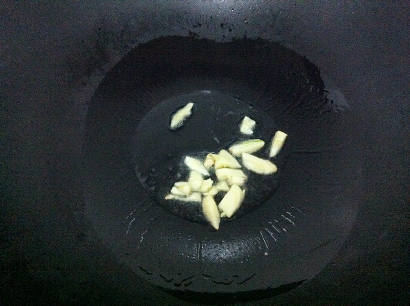 上湯菠菜的做法步驟：5