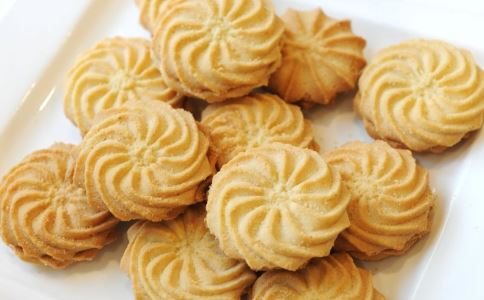 哪些零食吃了容易發胖 最容易長胖的零食有哪些 哪些零食吃了最容易胖