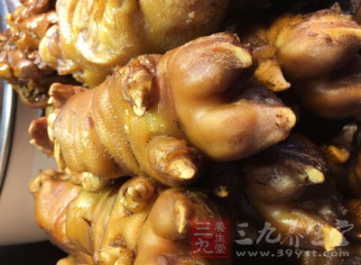 豬蹄一定要炖爛入味了才好吃