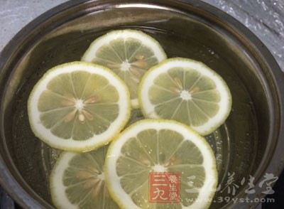 檸檬還能防止和消除皮膚色素沉著