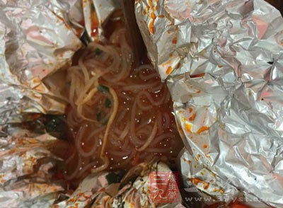 劣質粉條——有霉味、酸味、苦澀味及其他外來滋味
