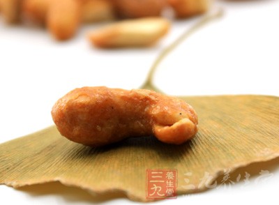 腰果一般人均可食用，但因腰果含油脂豐富