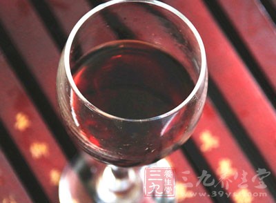 其實葡萄酒的釀制並沒有我們想象中的那麼難