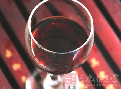 自己釀制葡萄酒，其實也沒有想象中的那麼困難