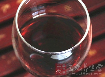 下面是小編為大家整理的2種葡萄酒的釀制方法