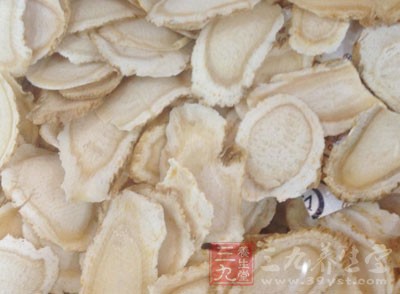 當歸。味甘辛,性溫,歸肝、心、脾經 當歸。味甘辛,性溫,歸肝、心、脾經