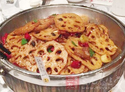 滴入香油，撒上香菜即可