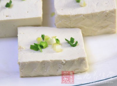 金針菇一包、豆腐1/3盒