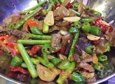 回鍋肉的做法其實也蠻多的