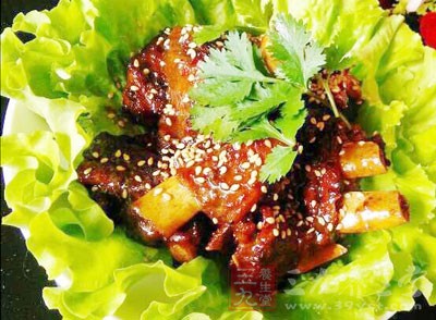 除了紅燒排骨,排骨的做法還有很多 除了紅燒排骨,排骨的做法還有很多