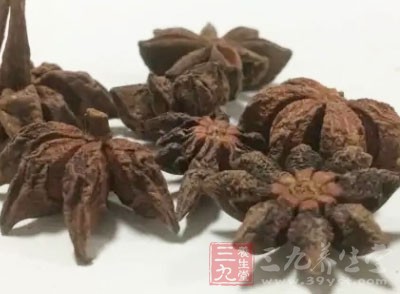 姜15克，八角10克，桂皮10克