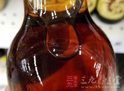 最後倒入黃瓜丁，翻炒均勻後即關火，最後點入幾滴香油即可