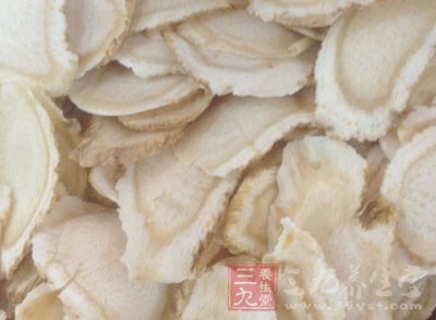 當歸、生地各9克，桃仁12克，紅花9克，枳殼、赤芍各6克