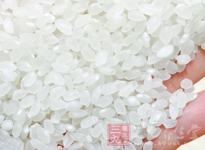材料：蓮子粥，粳米