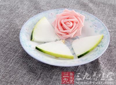 用新鮮連皮冬瓜80克—100克