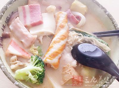 麻辣燙可以搭配的蔬菜很多 麻辣燙可以搭配的蔬菜很多