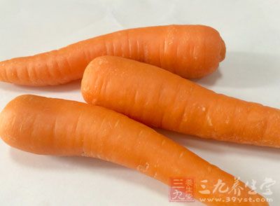 米飯,雞蛋,元蔥,胡蘿卜,山藥,蒜薹,油,鹽,胡椒粉,醬油 米飯,雞蛋,元蔥,胡蘿卜,山藥,蒜薹,油,鹽,胡椒粉,醬油