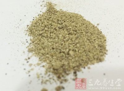 灑上蔥花、胡椒粉、鹽炒勻即可,關火 灑上蔥花、胡椒粉、鹽炒勻即可,關火