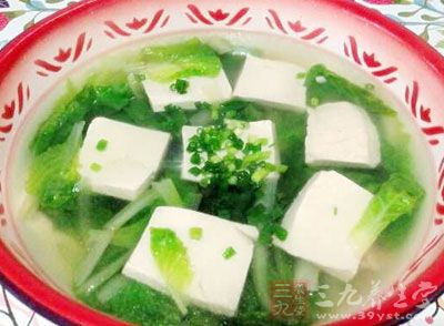 豆腐湯是一道簡單的菜式 豆腐湯是一道簡單的菜式