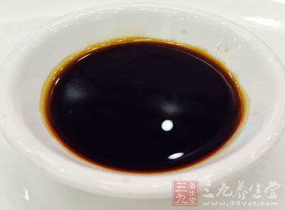 生姜、大蒜剁成細蓉,加入適量糖、生抽、香醋 生姜、大蒜剁成細蓉,加入適量糖、生抽、香醋