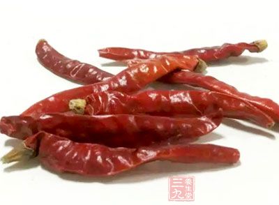姜、生抽、澱粉、小蘇打、料酒、干辣椒