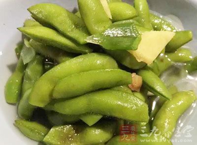 記住是開鍋蓋煮10分鐘,關火泡30分鐘毛豆就煮好了 記住是開鍋蓋煮10分鐘,關火泡30分鐘毛豆就煮好了