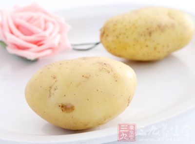 土豆除了絲,其實很可以是片狀、塊狀等 土豆除了絲,其實很可以是片狀、塊狀等