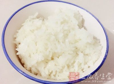 剩米飯其實只要有想法,會做,利用好身邊的食材,也是可以做成美食的 剩米飯其實只要有想法,會做,利用好身邊的食材,也是可以做成美食的