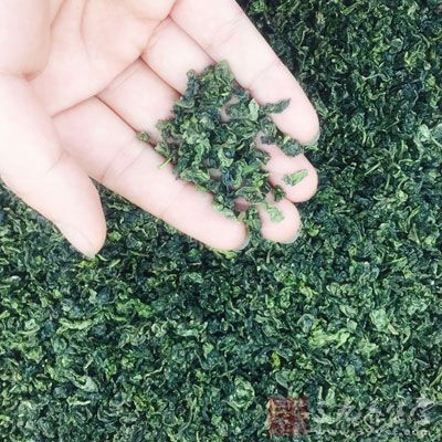三文魚,米飯,海苔,綠芥末,綠茶 三文魚,米飯,海苔,綠芥末,綠茶
