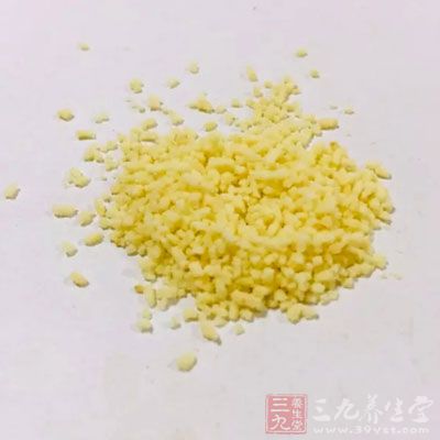等汁快收干時加蚝油,雞精再撒蔥花就OK了 等汁快收干時加蚝油,雞精再撒蔥花就OK了