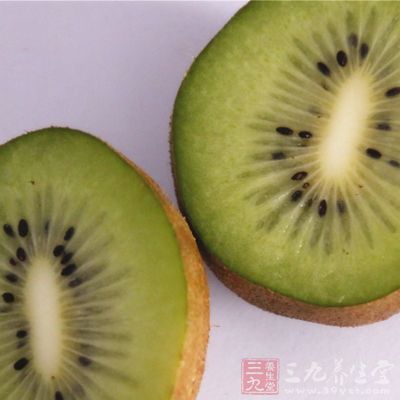 吃猕猴桃還能夠有安神有於睡眠的作用